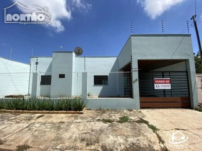 Casa, 5 quartos, 210 m² - Foto 1