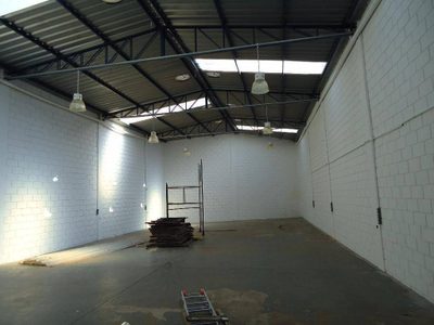 Depósito-Galpão, 330 m² - Foto 3