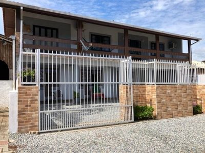 Sobrado, 6 quartos, 220 m² - Foto 1