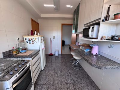 Apartamento, 4 quartos, 106 m² - Foto 4