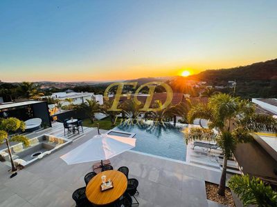 Casa, 4 quartos, 630 m² - Foto 1