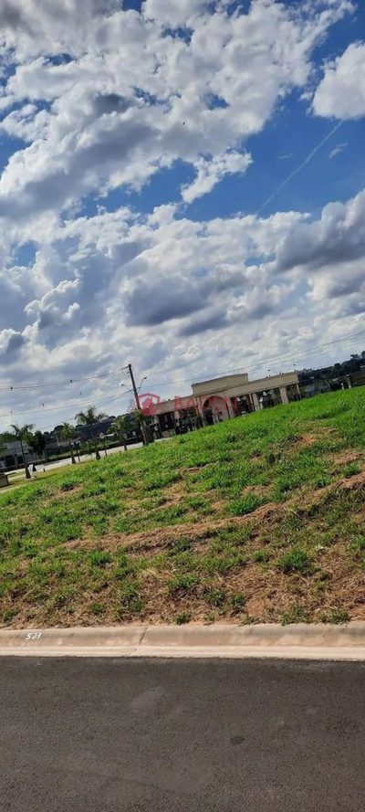 Loteamento e Condomínio, 250 m² - Foto 1