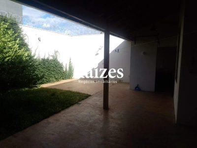 Casa, 3 quartos, 180 m² - Foto 2