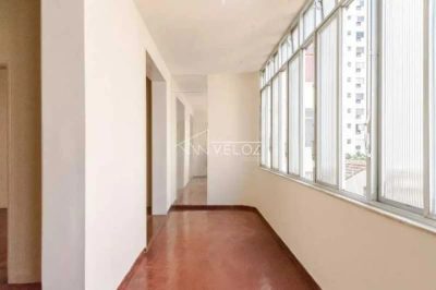 Apartamento, 3 quartos, 157 m² - Foto 1