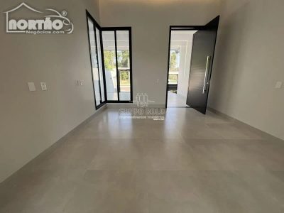 Casa, 1 quarto, 203 m² - Foto 3