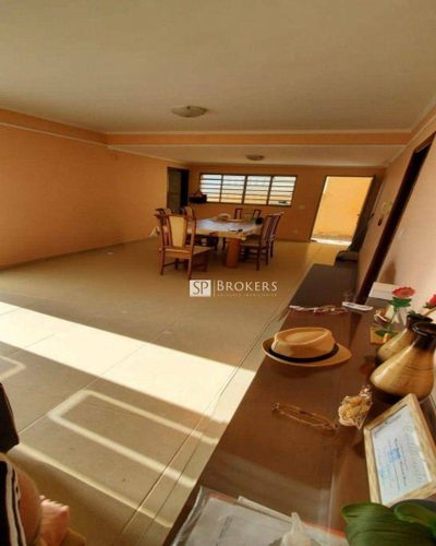 Casa, 3 quartos, 308 m² - Foto 3