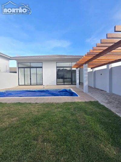 Casa, 3 quartos, 210 m² - Foto 3