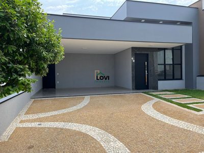 Casa, 3 quartos, 172 m² - Foto 1