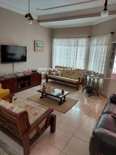 Sobrado, 3 quartos, 217 m² - Foto 1