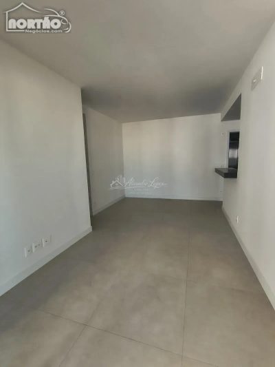 Casa, 4 quartos, 87 m² - Foto 2