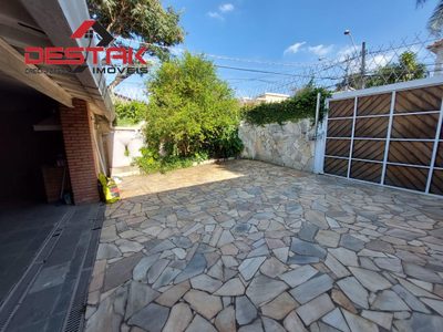 Casa, 3 quartos, 240 m² - Foto 2