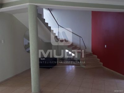 Casa, 3 quartos, 360 m² - Foto 4