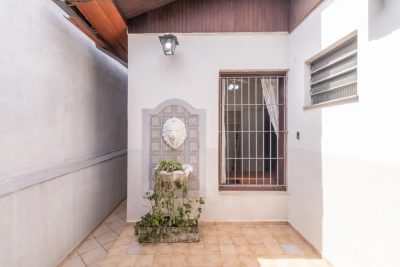 Casa, 4 quartos, 325 m² - Foto 1