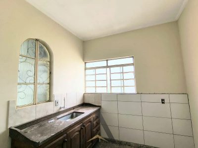 Casa, 1 quarto, 40 m² - Foto 1