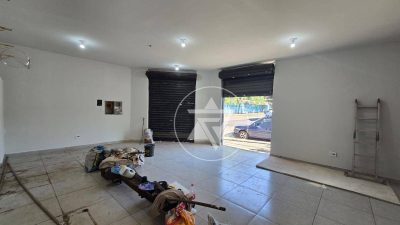 Loja-Salão, 80 m² - Foto 1