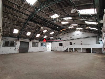 Depósito-Galpão, 1500 m² - Foto 1