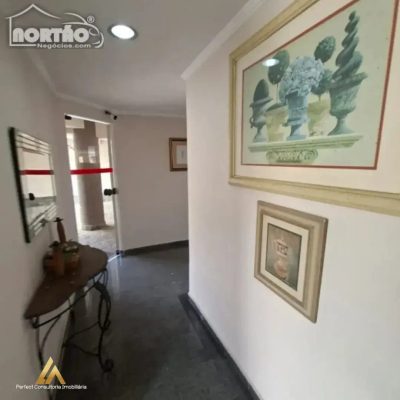Casa, 4 quartos, 147 m² - Foto 2