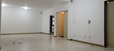 Casa, 3 quartos, 281 m² - Foto 4