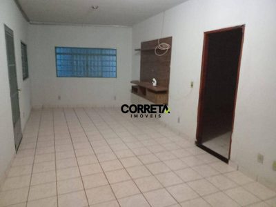 Casa, 2 quartos, 127 m² - Foto 1