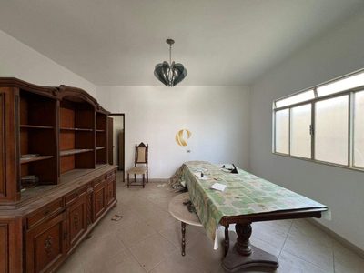 Casa, 6 quartos, 176 m² - Foto 5