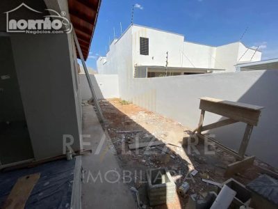 Casa, 3 quartos, 103 m² - Foto 3
