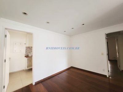 Apartamento, 3 quartos, 100 m² - Foto 1
