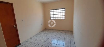 Casa, 2 quartos, 249 m² - Foto 2