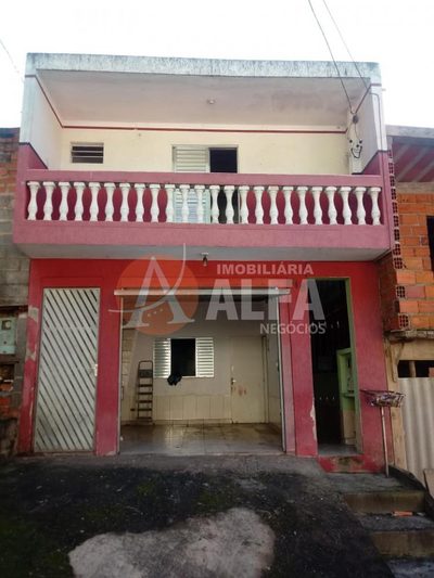 Casa, 2 quartos, 76 m² - Foto 1