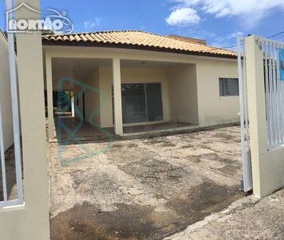 Casa, 7 quartos, 210 m² - Foto 1