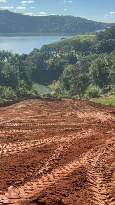Loteamento e Condomínio, 1500 m² - Foto 2
