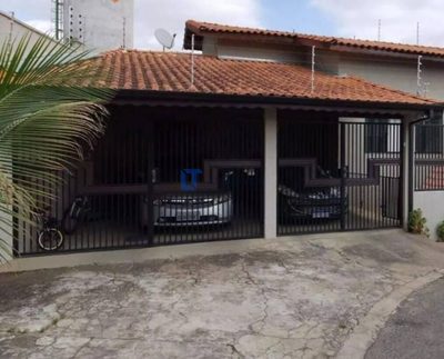 Casa, 3 quartos, 134 m² - Foto 1