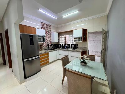 Casa, 3 quartos, 170 m² - Foto 2