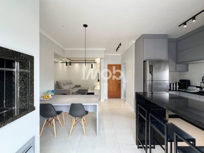 Apartamento, 2 quartos, 75 m² - Foto 1