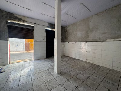Loja-Salão, 40 m² - Foto 1