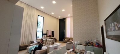 Casa, 3 quartos, 206 m² - Foto 2