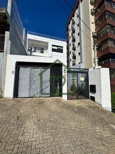 Casa, 3 quartos, 257 m² - Foto 1