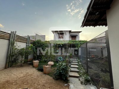 Casa, 3 quartos, 295 m² - Foto 1