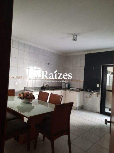 Casa, 3 quartos, 150 m² - Foto 1