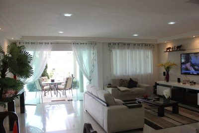 Casa, 5 quartos, 330 m² - Foto 1