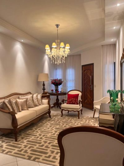 Casa, 3 quartos, 273 m² - Foto 1