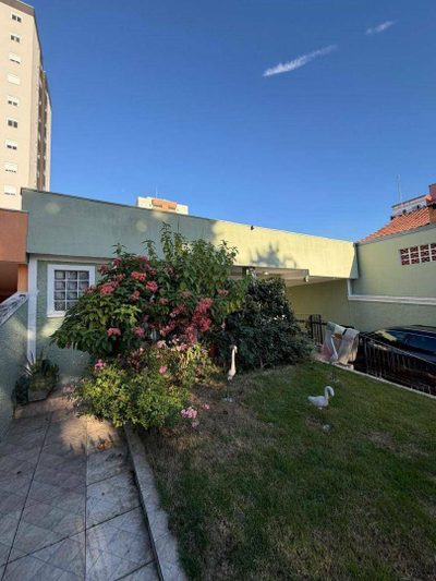 Casa, 3 quartos, 220 m² - Foto 1