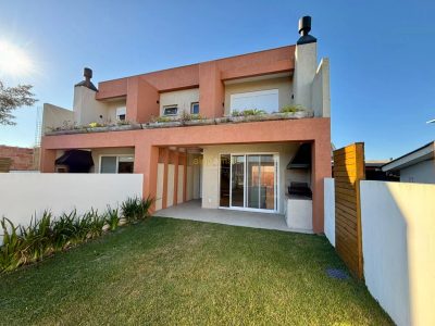 Sobrado, 3 quartos, 160 m² - Foto 1