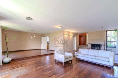 Casa, 4 quartos, 300 m² - Foto 4