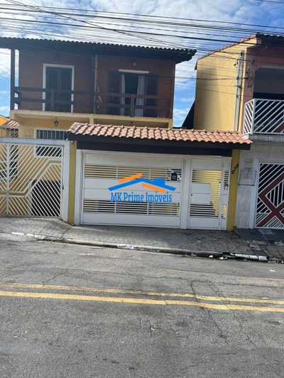 Sobrado, 4 quartos, 204 m² - Foto 1