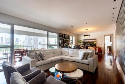 Apartamento, 3 quartos, 162 m² - Foto 1