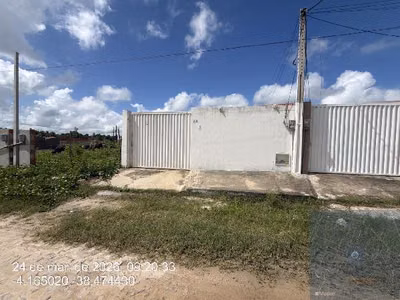 Casa, 2 quartos, 173 m² - Foto 1