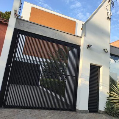 Casa, 3 quartos, 141 m² - Foto 1