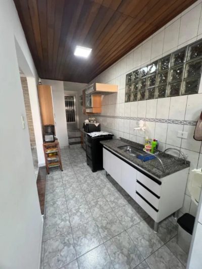 Casa, 3 quartos, 200 m² - Foto 2