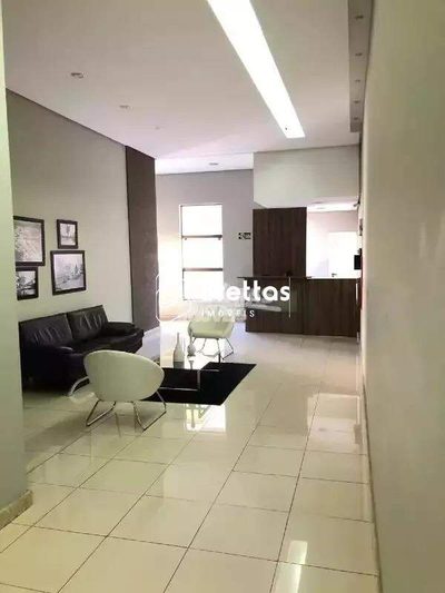 Apartamento, 2 quartos, 74 m² - Foto 4