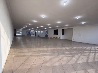 Sala-Conjunto, 250 m² - Foto 1
